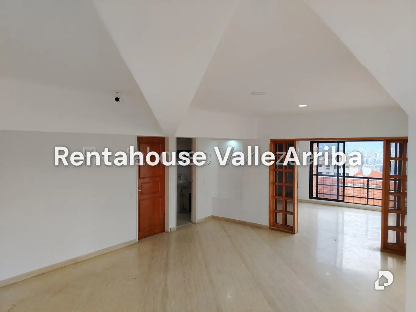 Apartamento en Colinas de Valle Arriba, Caracas – 11