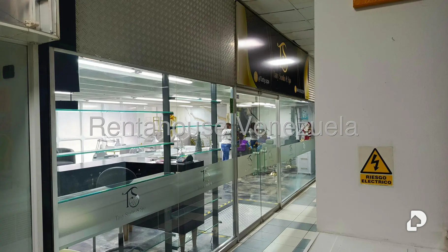 Local comercial en Prado Humboldt, Caracas – 34