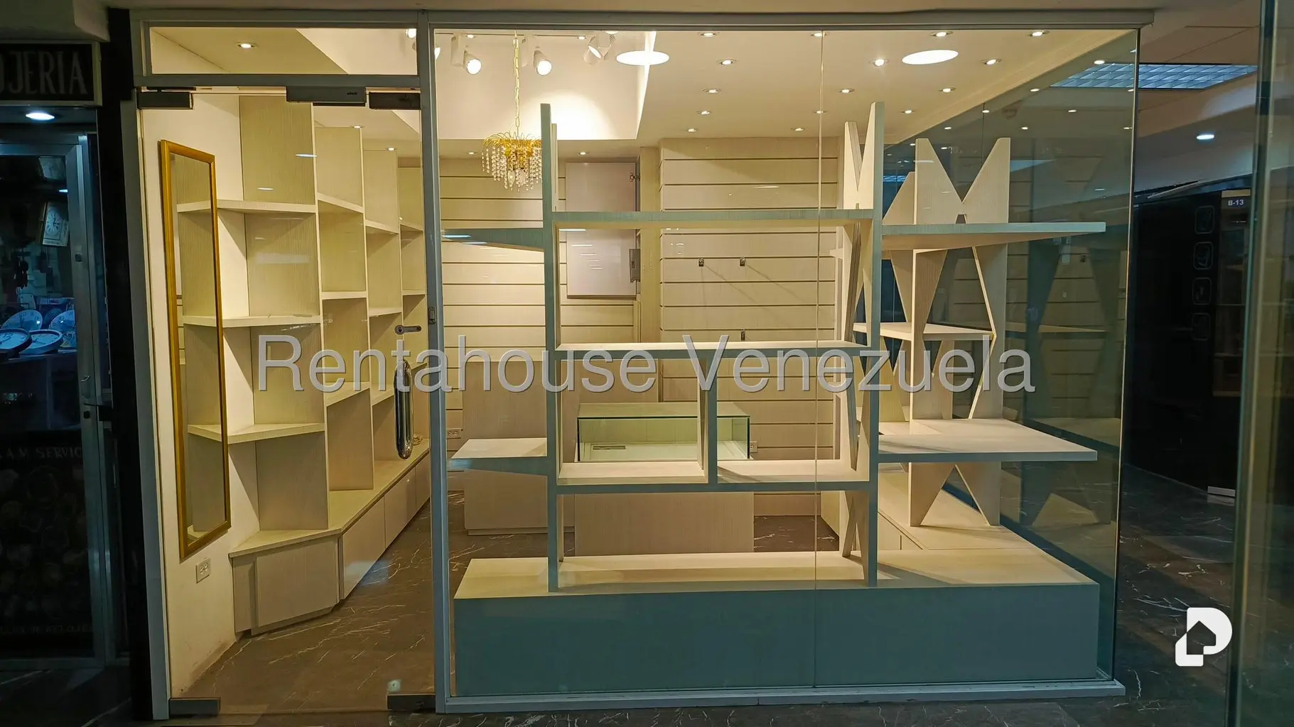 Local comercial en Prado Humboldt, Caracas – 14