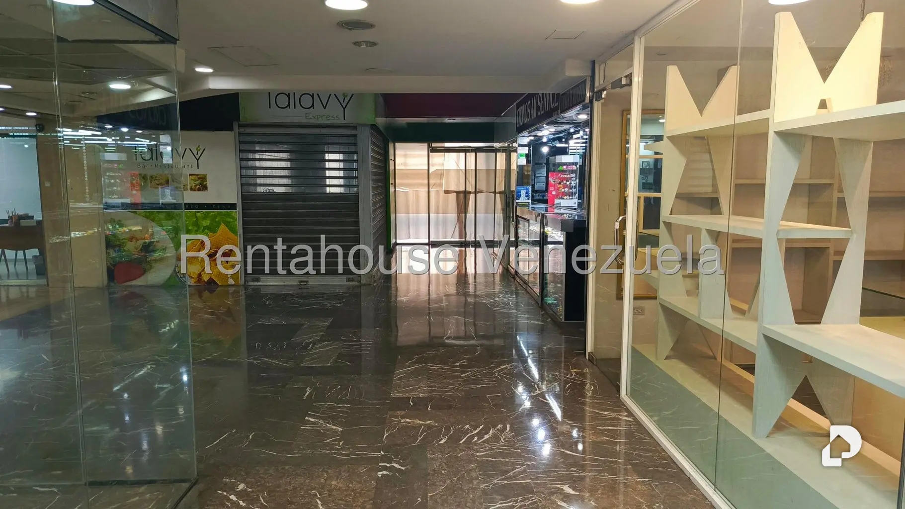 Local comercial en Prado Humboldt, Caracas – 18