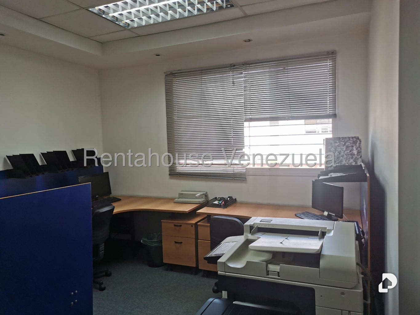 Oficina en La Trinidad, Caracas – 13