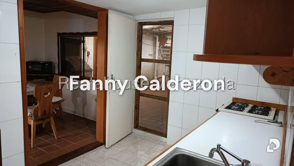 Local comercial en Prado de María, Caracas – 28