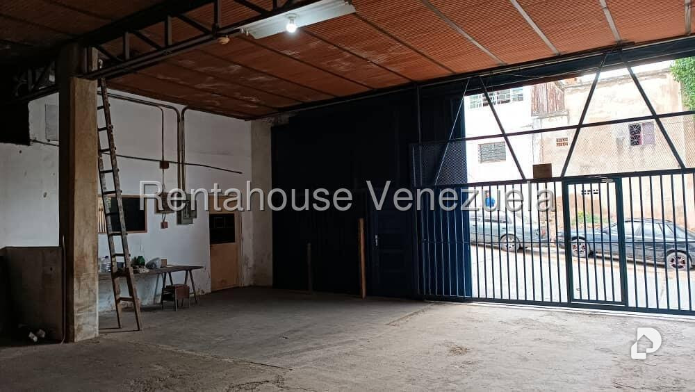 Local comercial en Prado de María, Caracas – 8