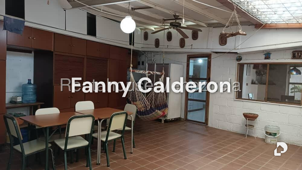 Local comercial en Prado de María, Caracas – 21