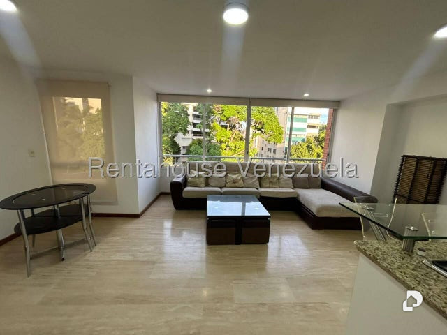 Apartamento en Altamira, Caracas – 3