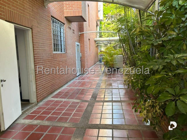 Apartamento en Altamira, Caracas – 5