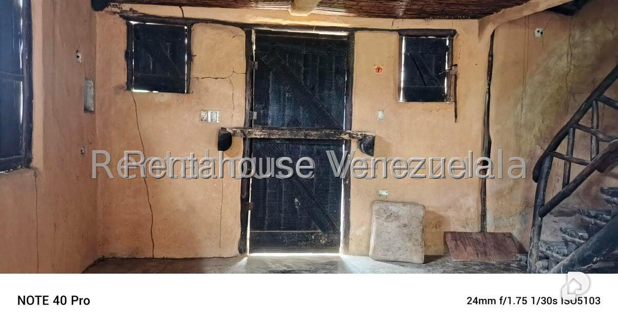 Terreno en Gavilan, Caracas – 16