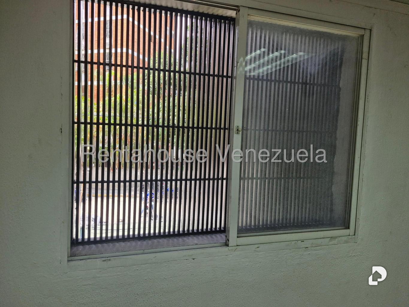 Oficina en Maripérez, Caracas – 6