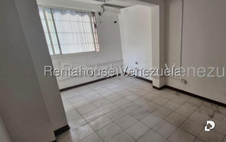 Oficina en Maripérez, Caracas – 8