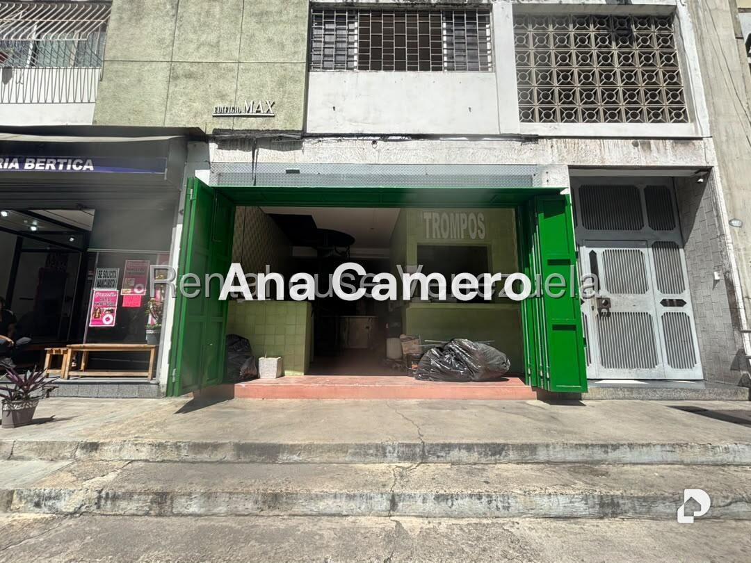 Local comercial en Parroquia La Candelaria, Caracas – 1