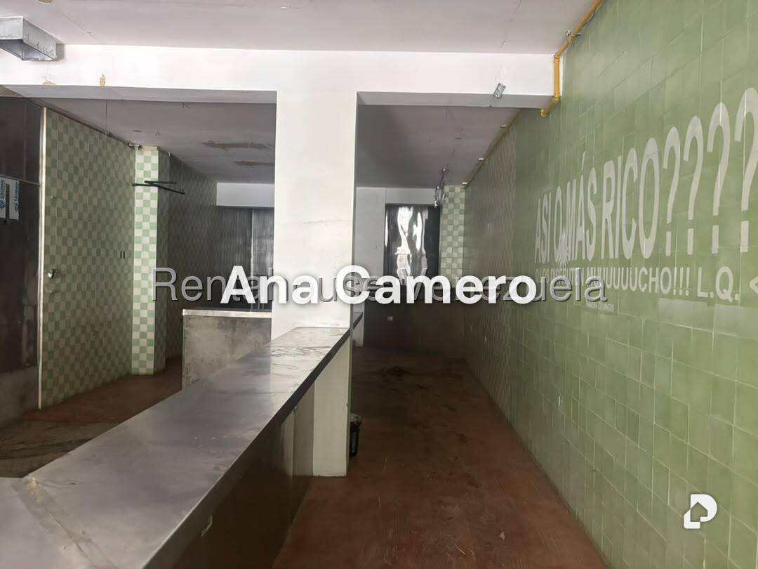 Local comercial en Parroquia La Candelaria, Caracas – 3