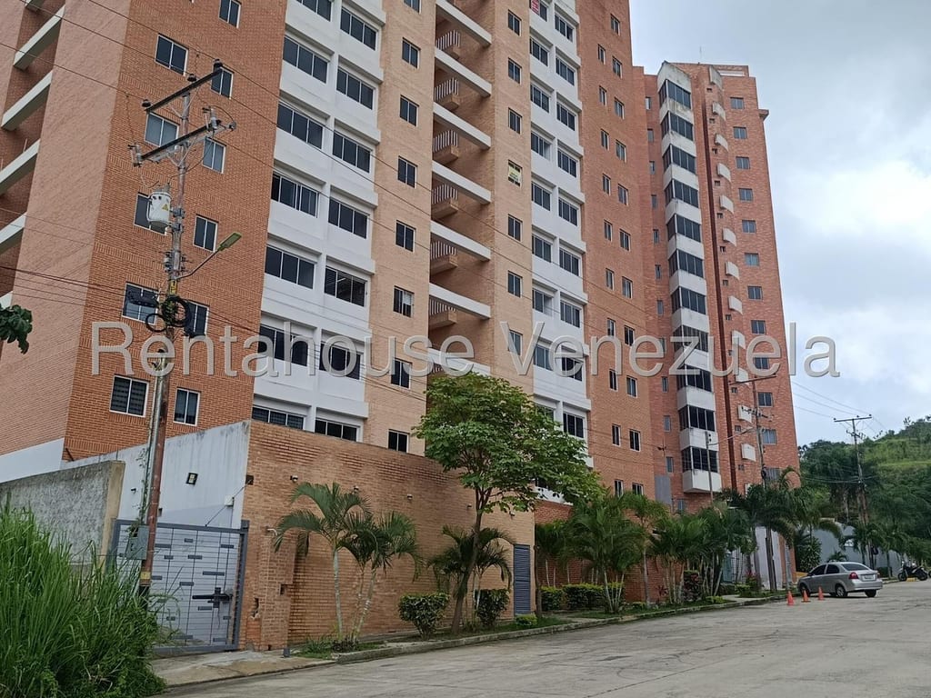 Apartamento en Manantial, Naguanagua - 1
