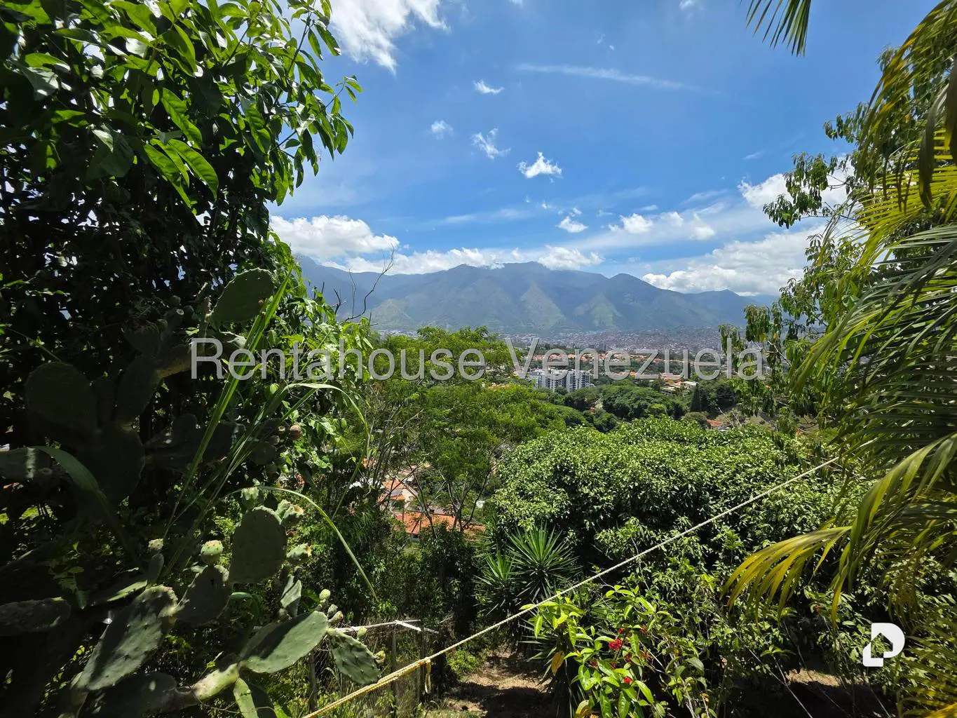 Townhouse en El Cafetal, Caracas – 6