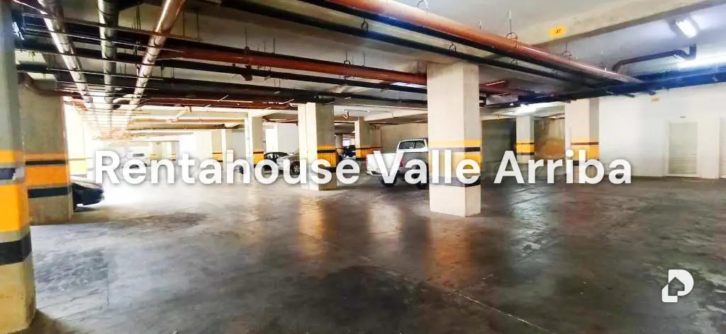 Apartamento en Lomas de Las Mercedes, Caracas – 16