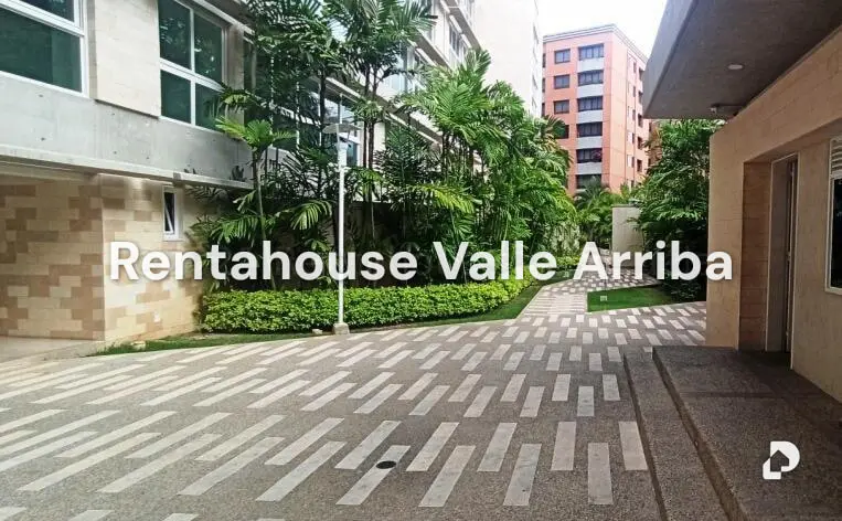 Apartamento en Lomas de Las Mercedes, Caracas – 12