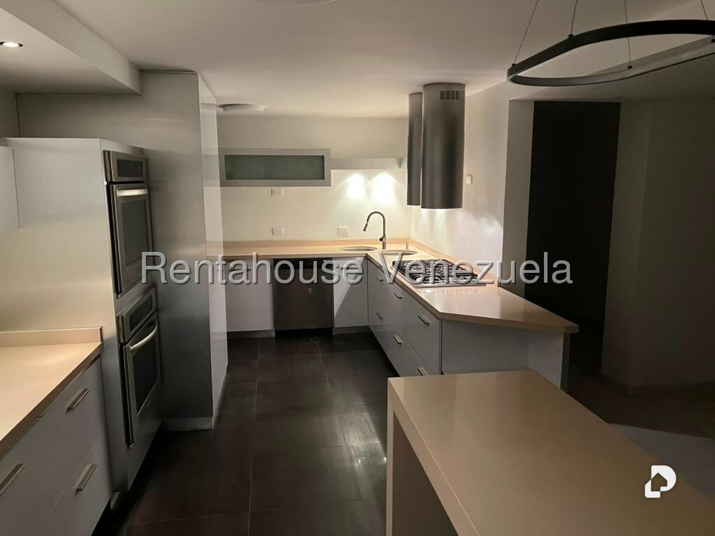 Apartamento en Los Naranjos (del Cafetal), Caracas – 16