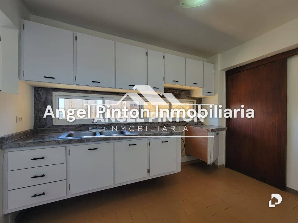 Apartamento en Avenida Bella Vista, Maracaibo – 14