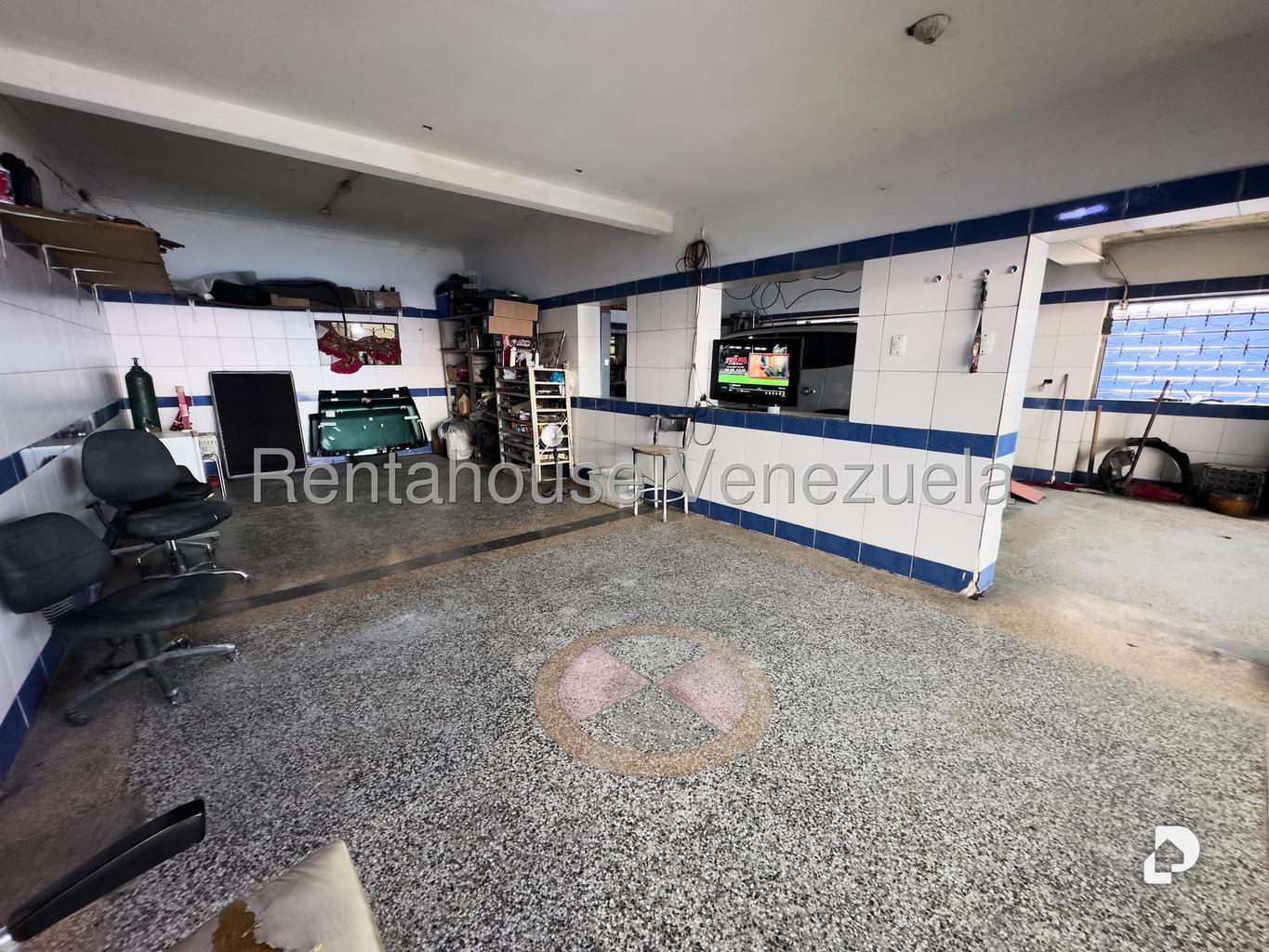Local comercial en El Bosque, Caracas