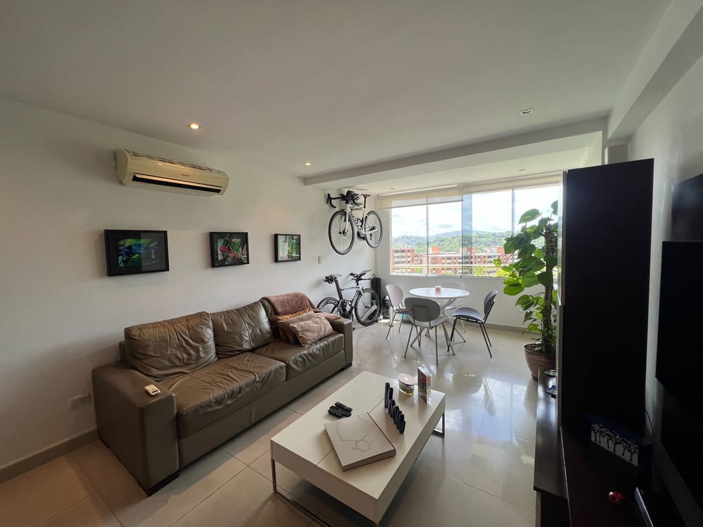 Apartamento en Lomas del Sol, Caracas - 1