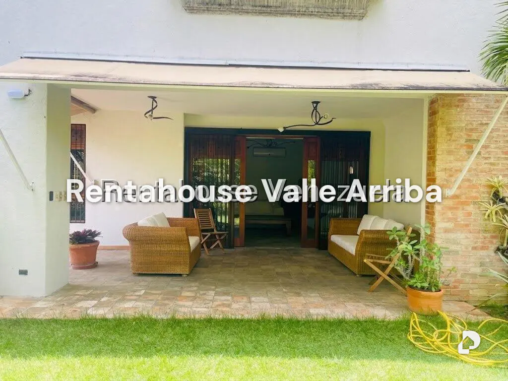 Casa en La Floresta, Caracas – 16