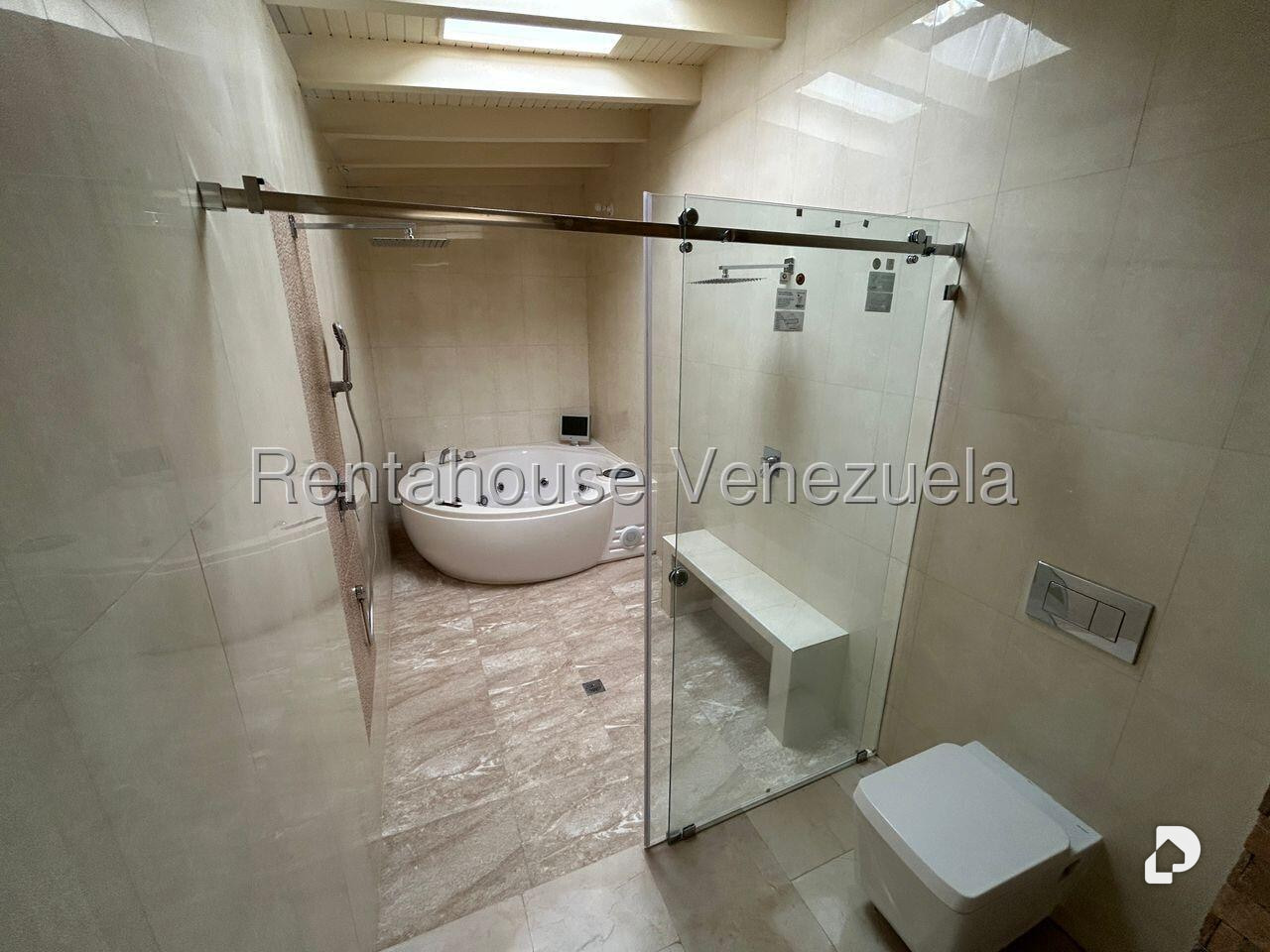 Apartamento en Los Naranjos (del Cafetal), Caracas – 18