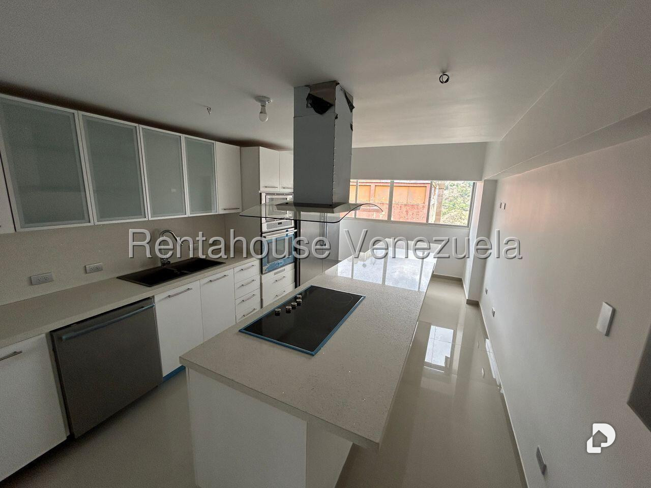 Apartamento en Los Naranjos (del Cafetal), Caracas – 11