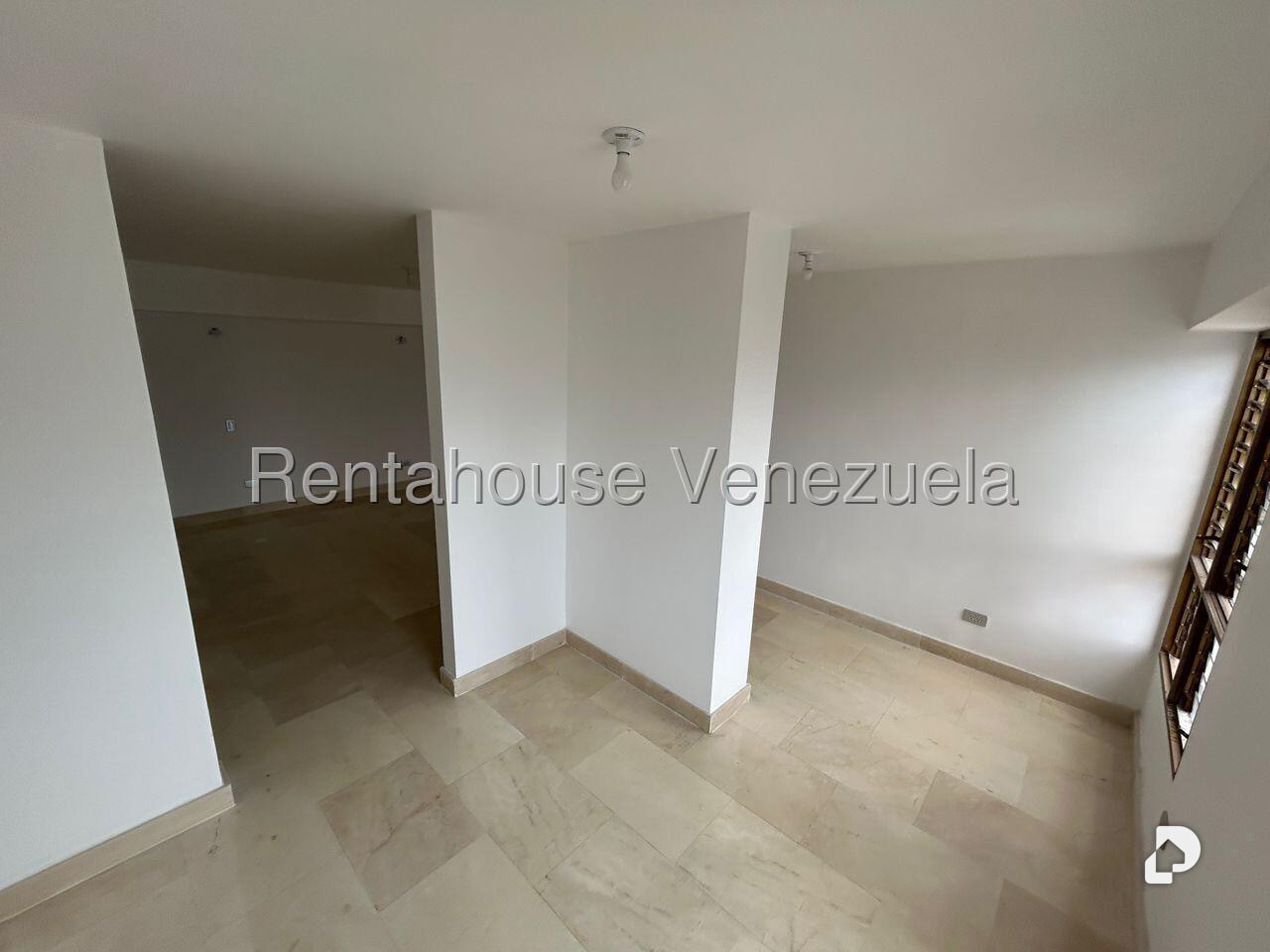 Apartamento en Los Naranjos (del Cafetal), Caracas – 16