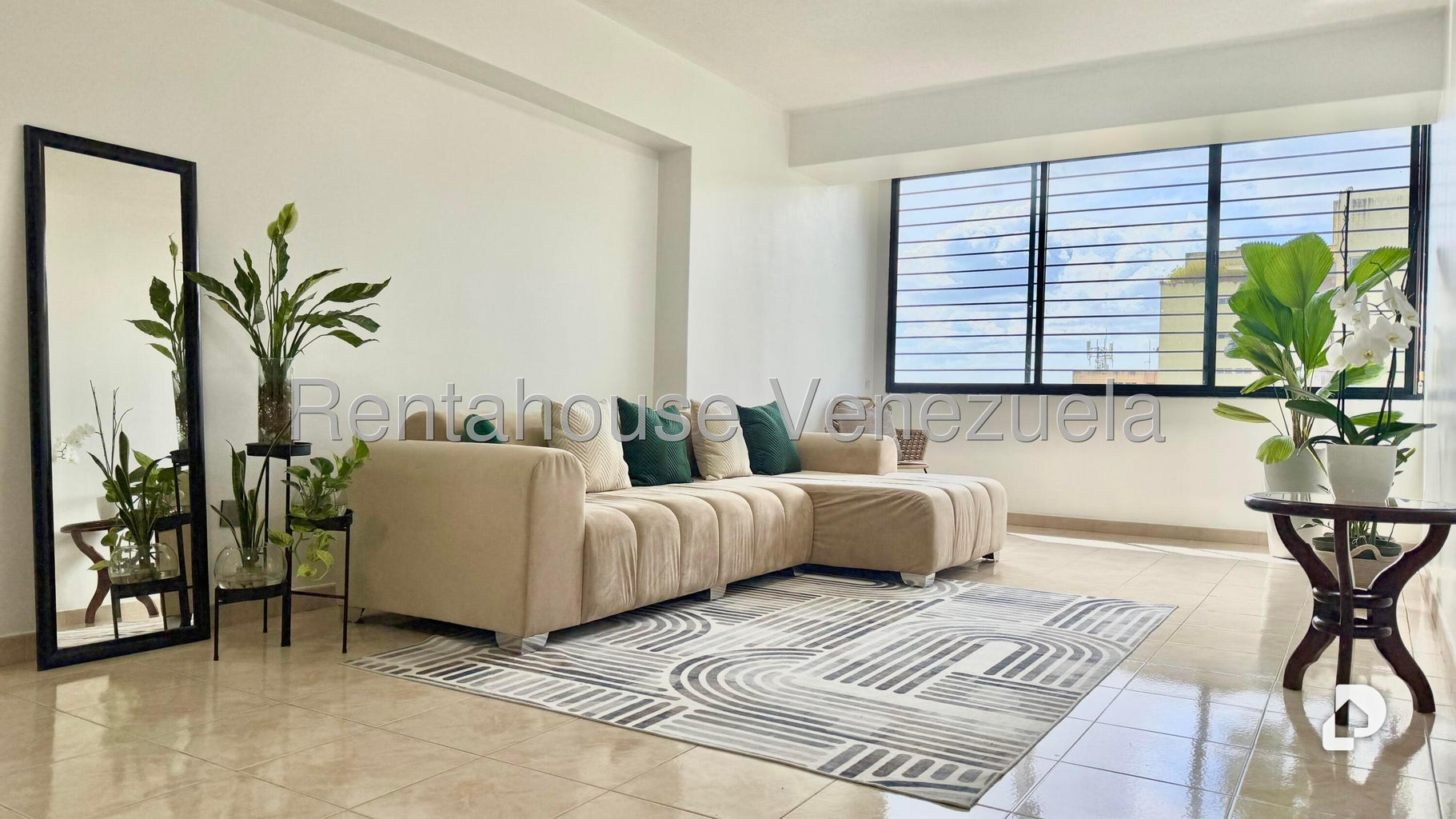 Apartamento en El Cigarral, Caracas – 2