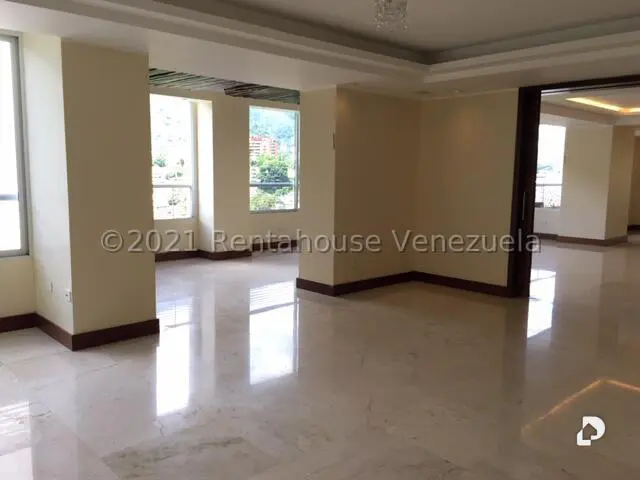 Apartamento en La Florida, Caracas – 14