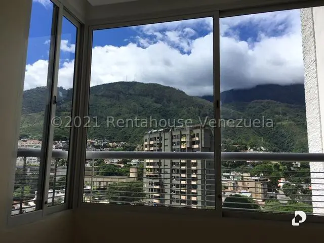 Apartamento en La Florida, Caracas – 15