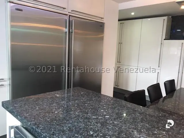 Apartamento en La Florida, Caracas – 25