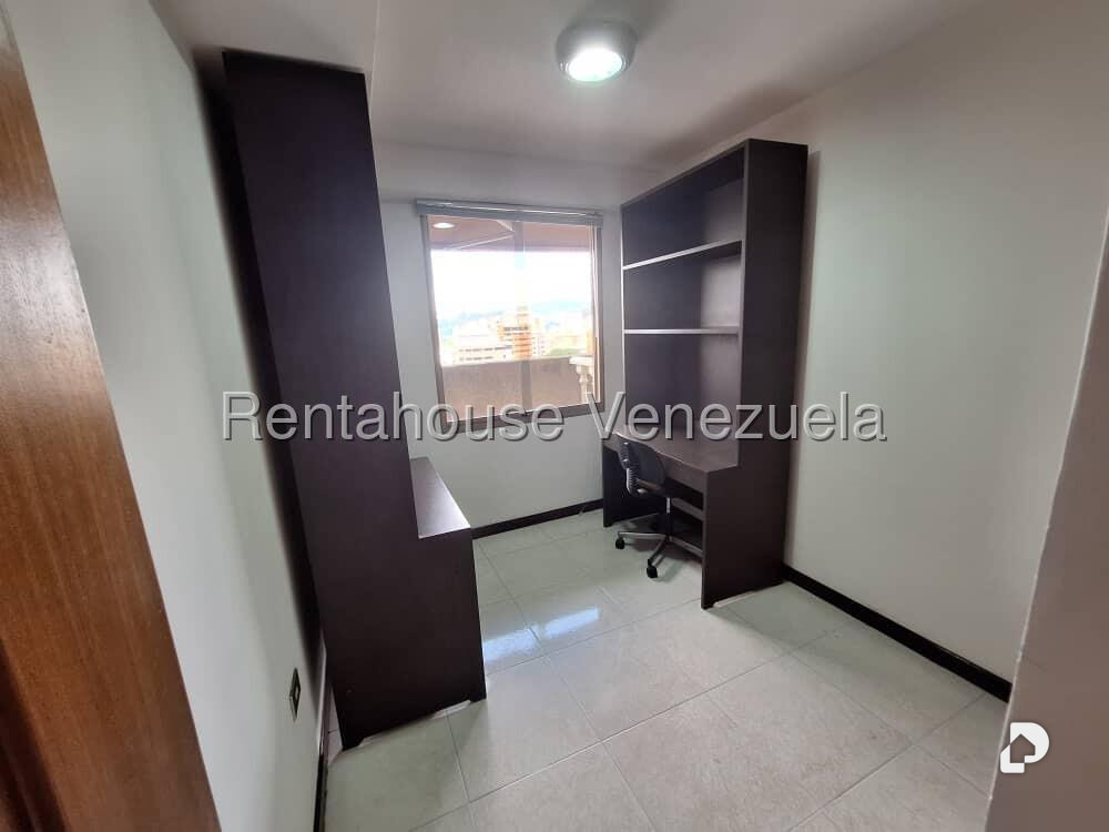 Apartamento en Santa Eduvigis, Caracas – 23