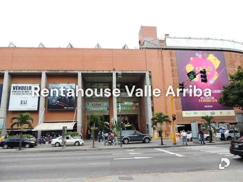 Local comercial en El Cafetal, Caracas – 1