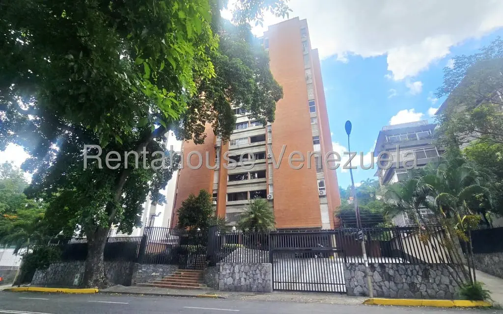 Apartment in Santa Fe, Caracas - 1