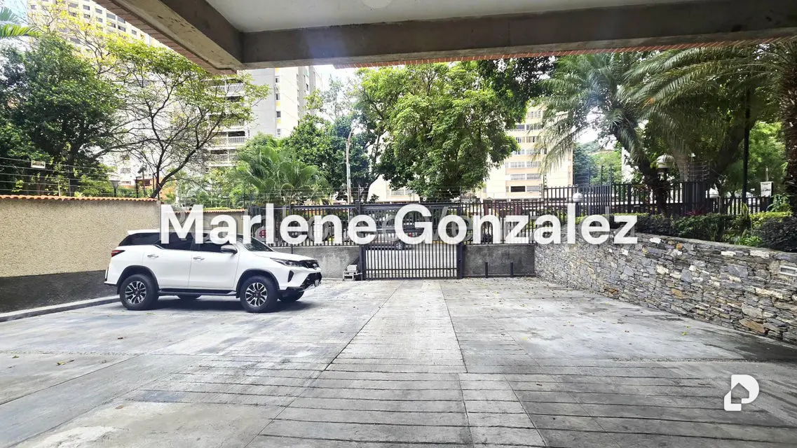 Apartment in Santa Fe, Caracas – 14