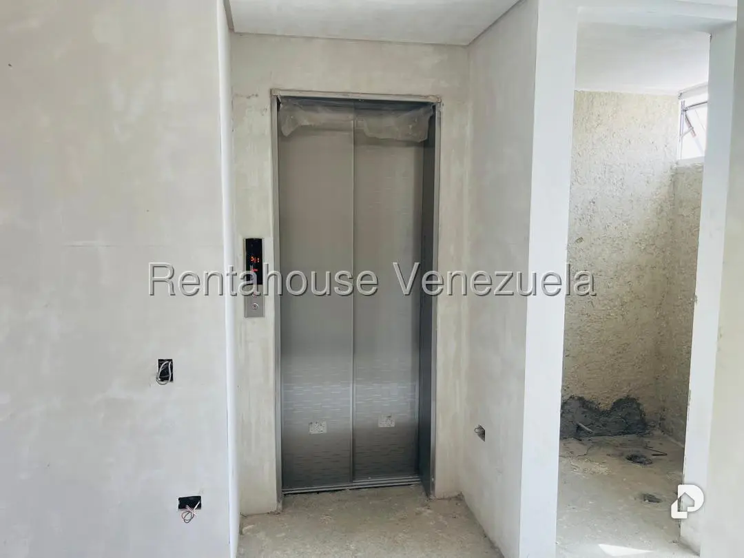Apartamento en La Castellana, Caracas – 13