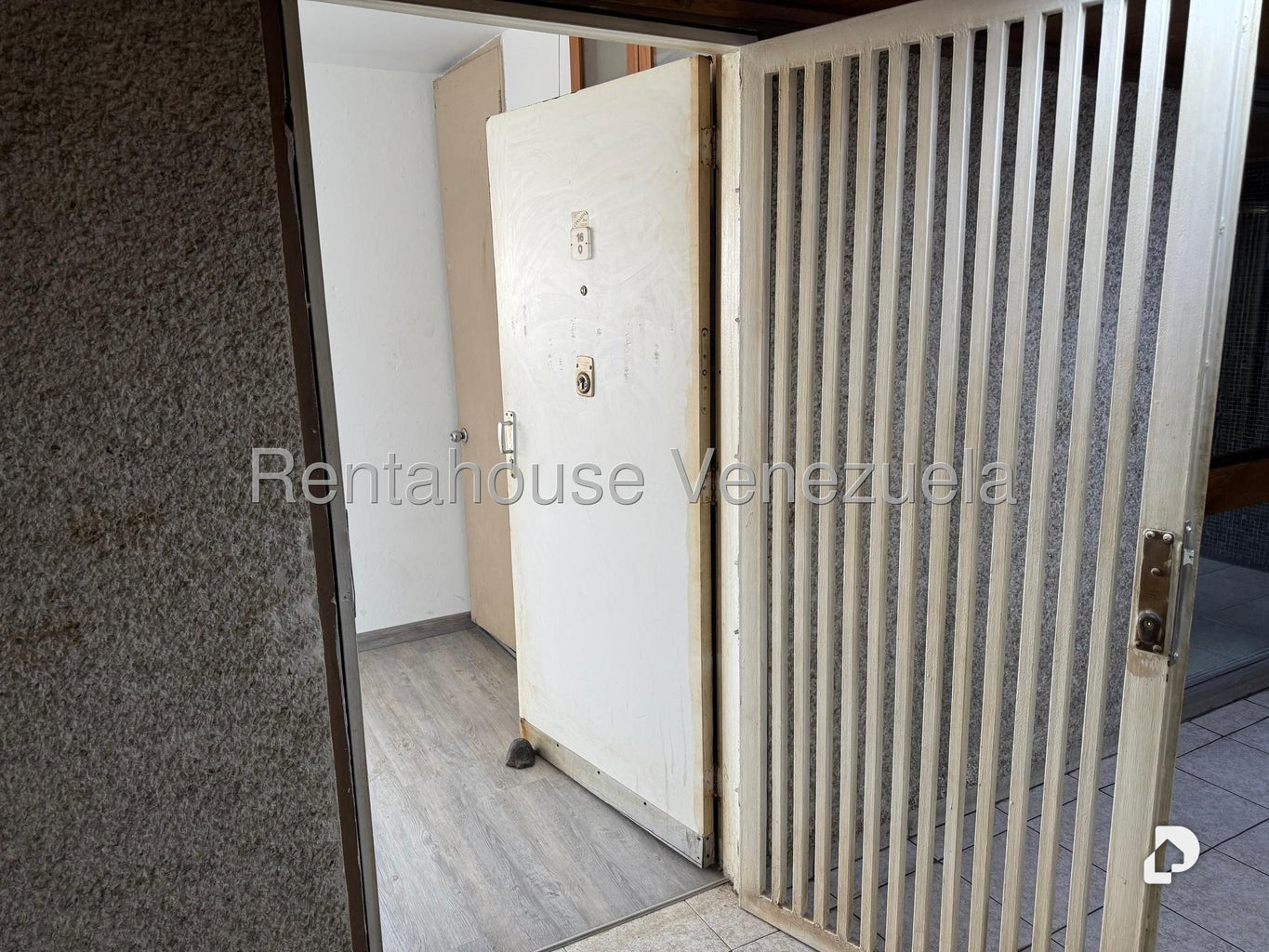 Apartment in Parque Central, Caracas – 4