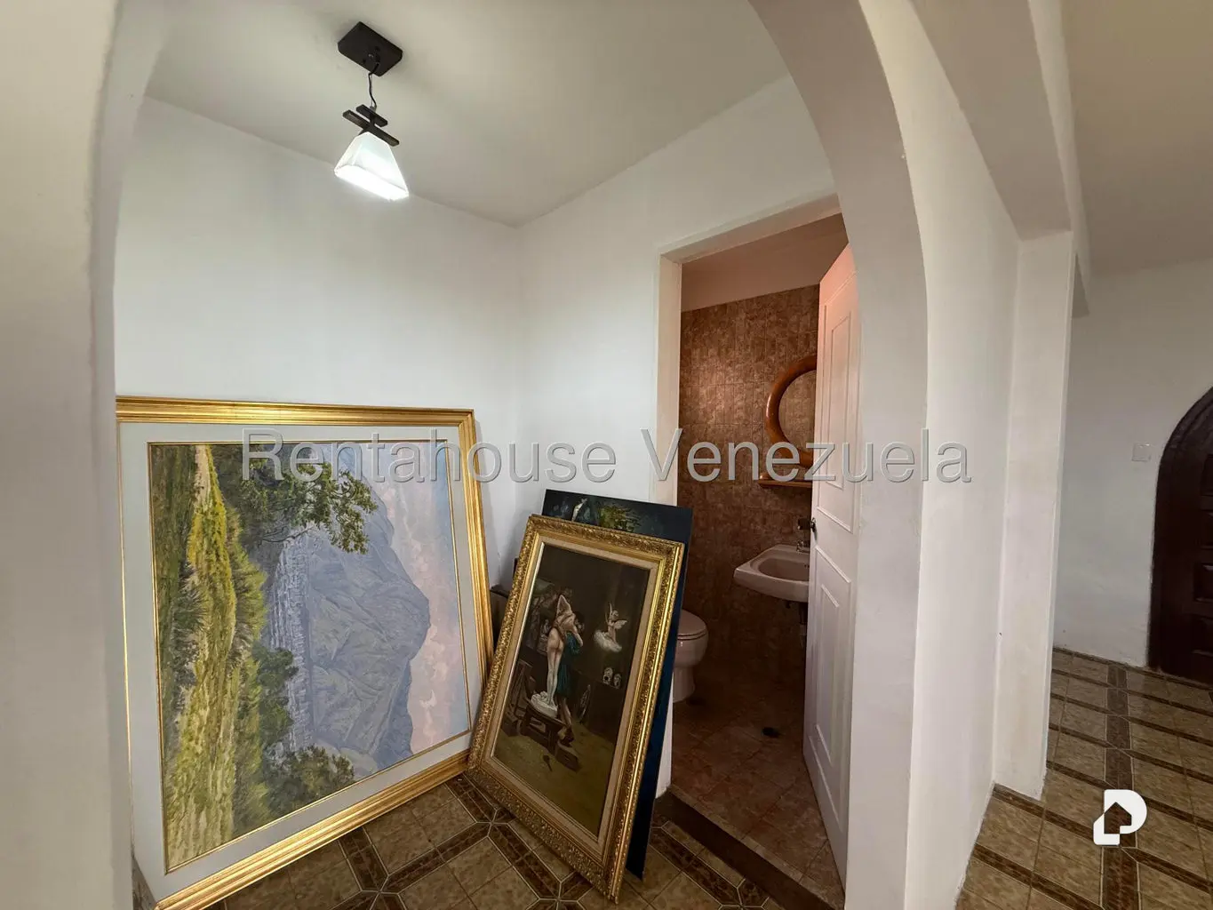 Casa en Alto Prado, Caracas – 8