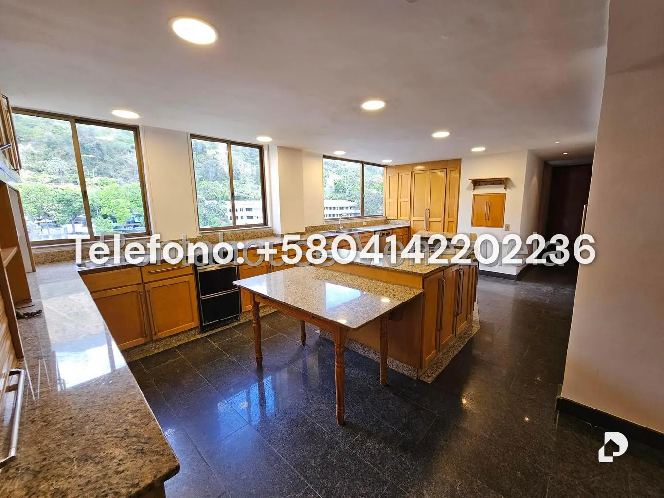 Penthouse in Los Chorros, Caracas – 7