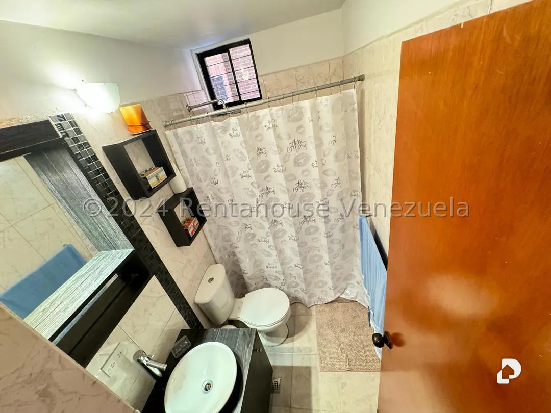 Apartamento en Colinas de La Tahona, Caracas – 22