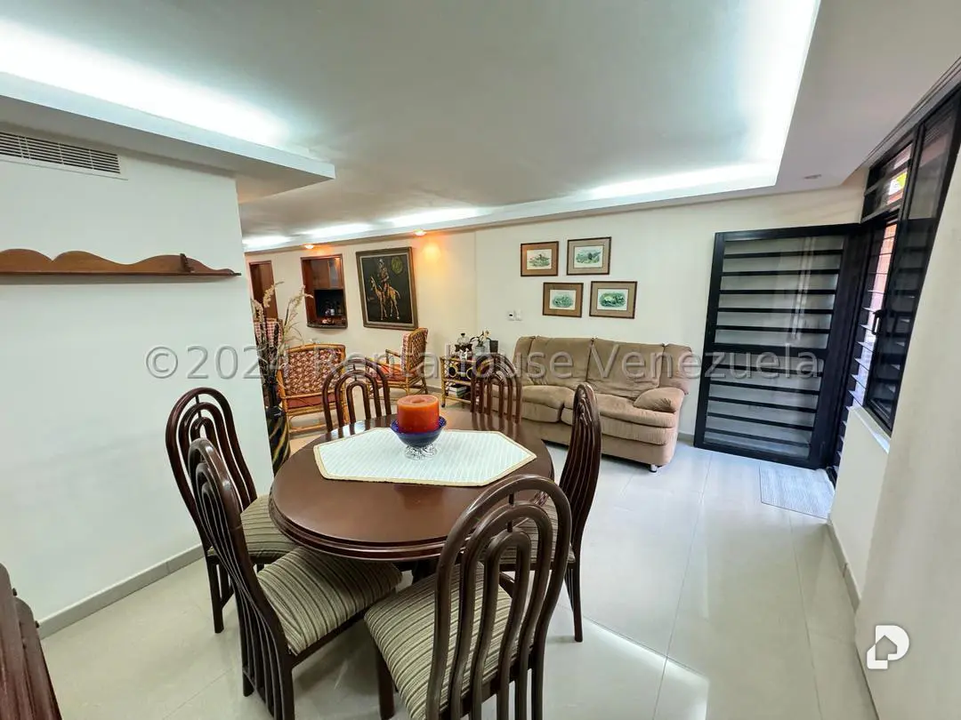 Apartamento en Colinas de La Tahona, Caracas – 10