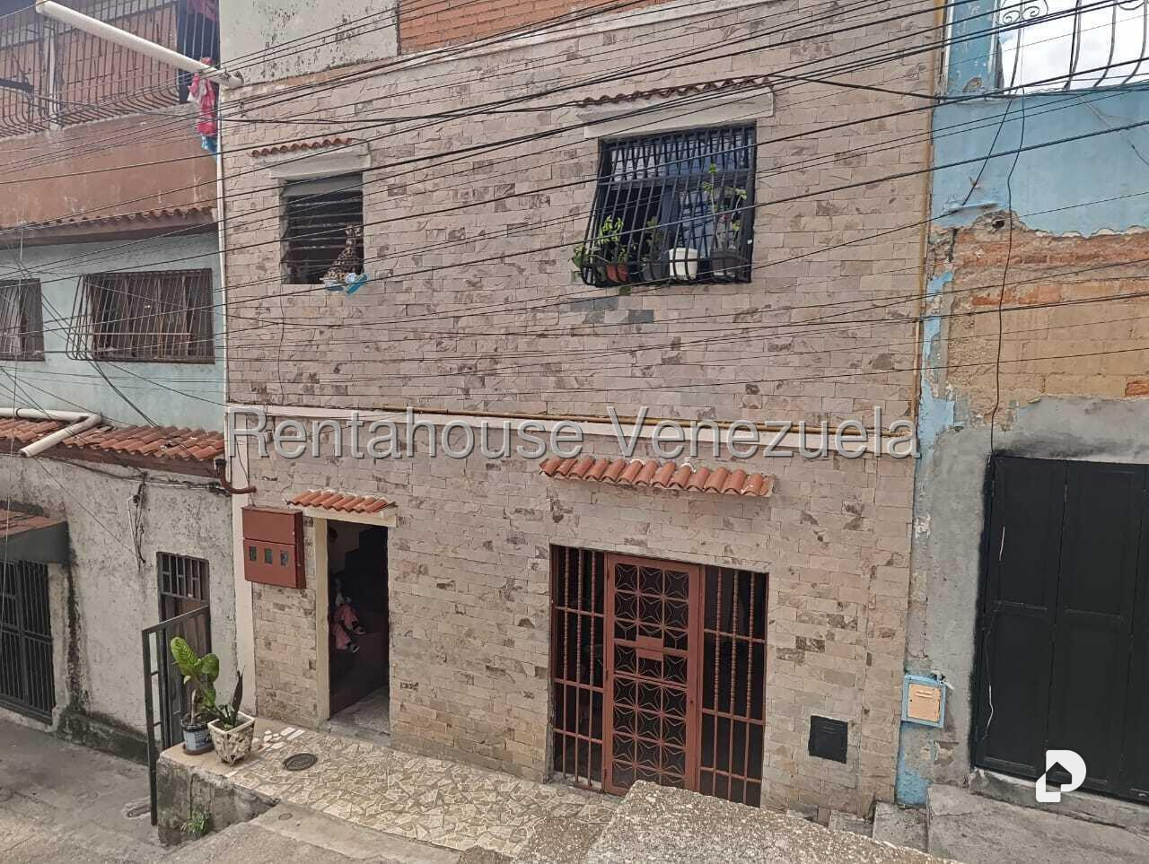 Casa en Catia, Caracas – 1