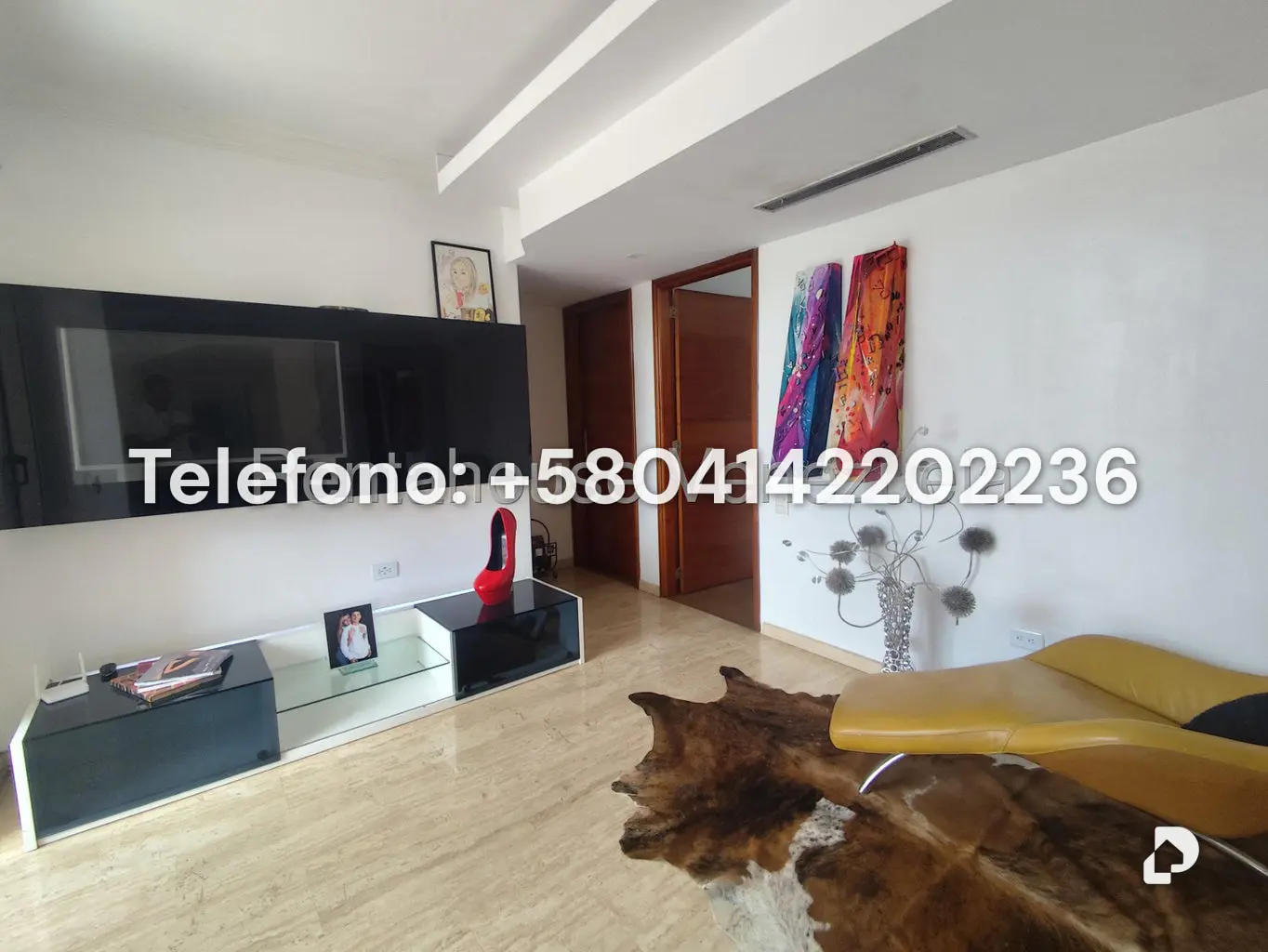 Casa en Lomas de La Lagunita, Caracas – 33