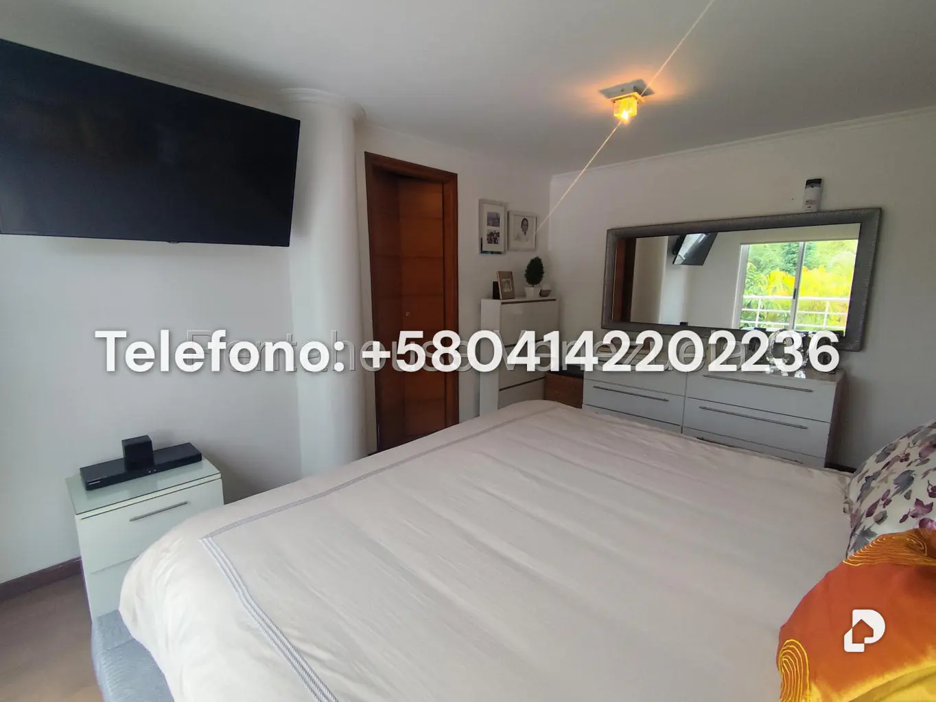 Casa en Lomas de La Lagunita, Caracas – 47
