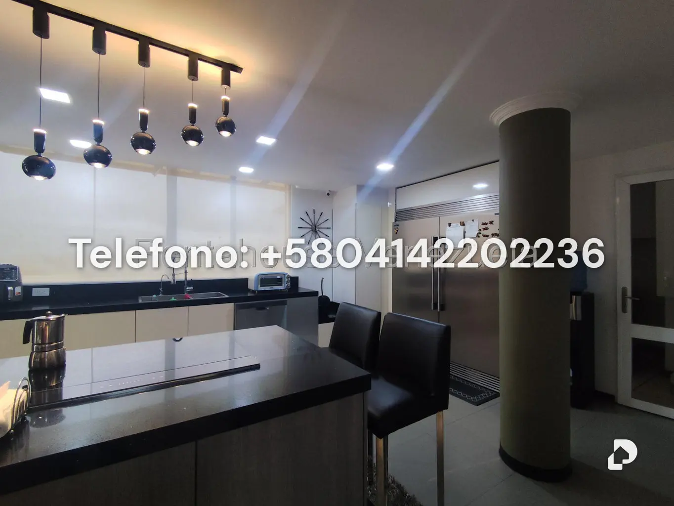 Casa en Lomas de La Lagunita, Caracas – 15