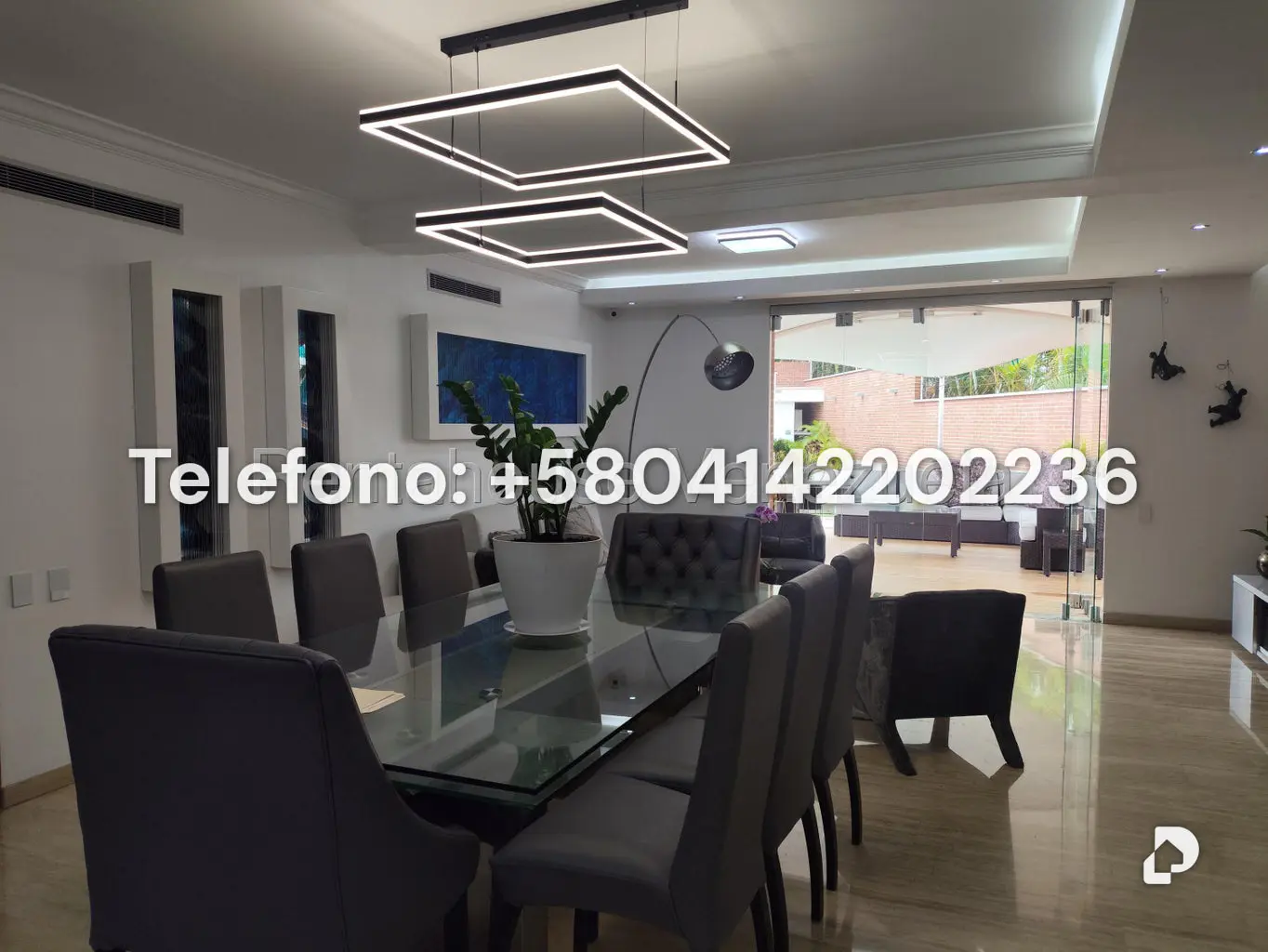 Casa en Lomas de La Lagunita, Caracas – 18
