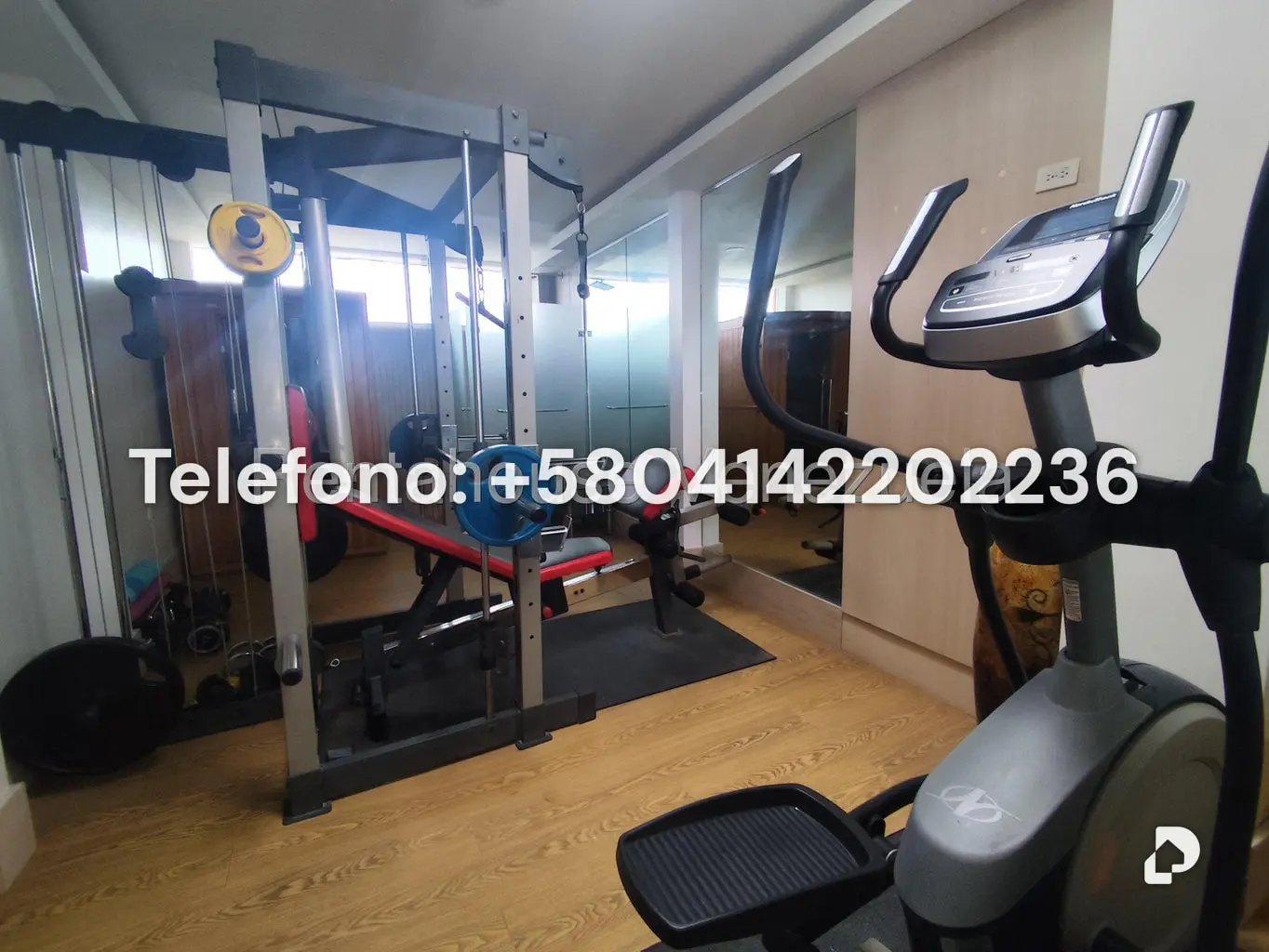 Casa en Lomas de La Lagunita, Caracas – 69