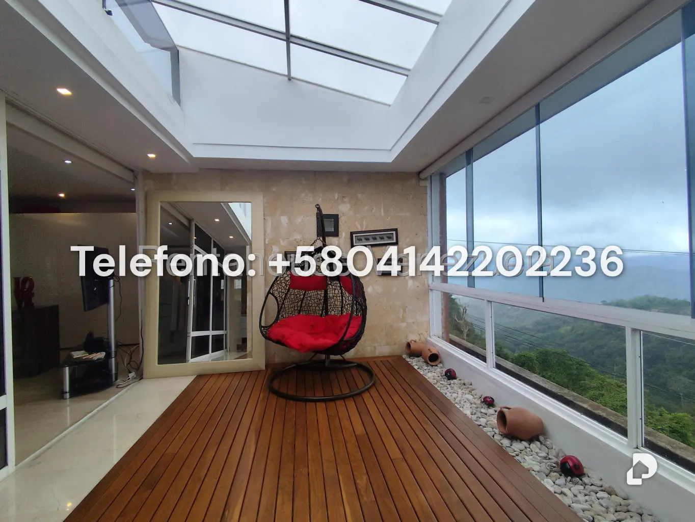 Casa en Lomas de La Lagunita, Caracas – 62