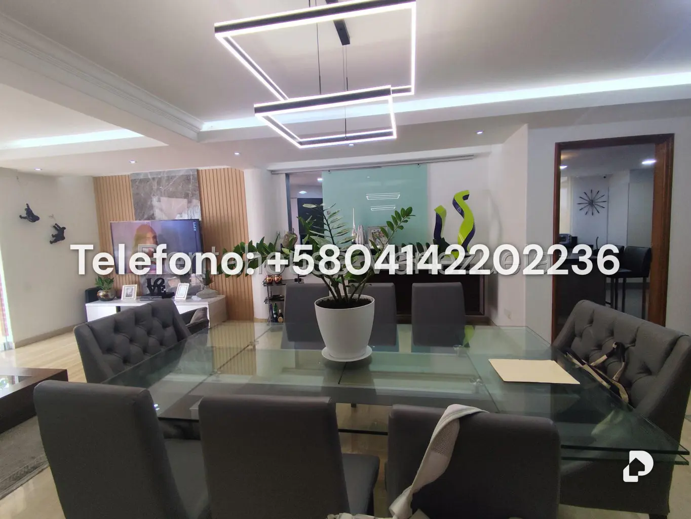 Casa en Lomas de La Lagunita, Caracas – 13