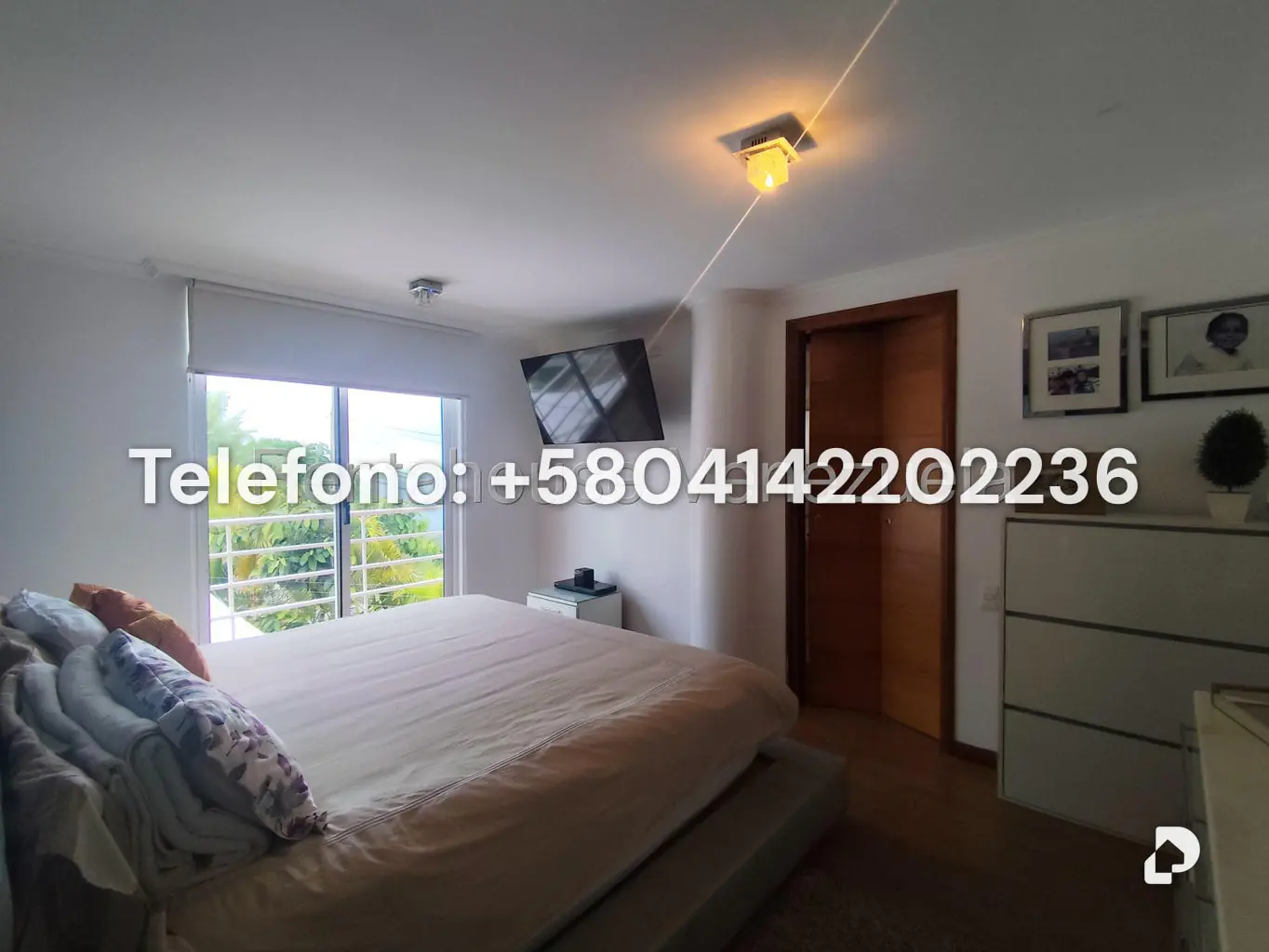Casa en Lomas de La Lagunita, Caracas – 42